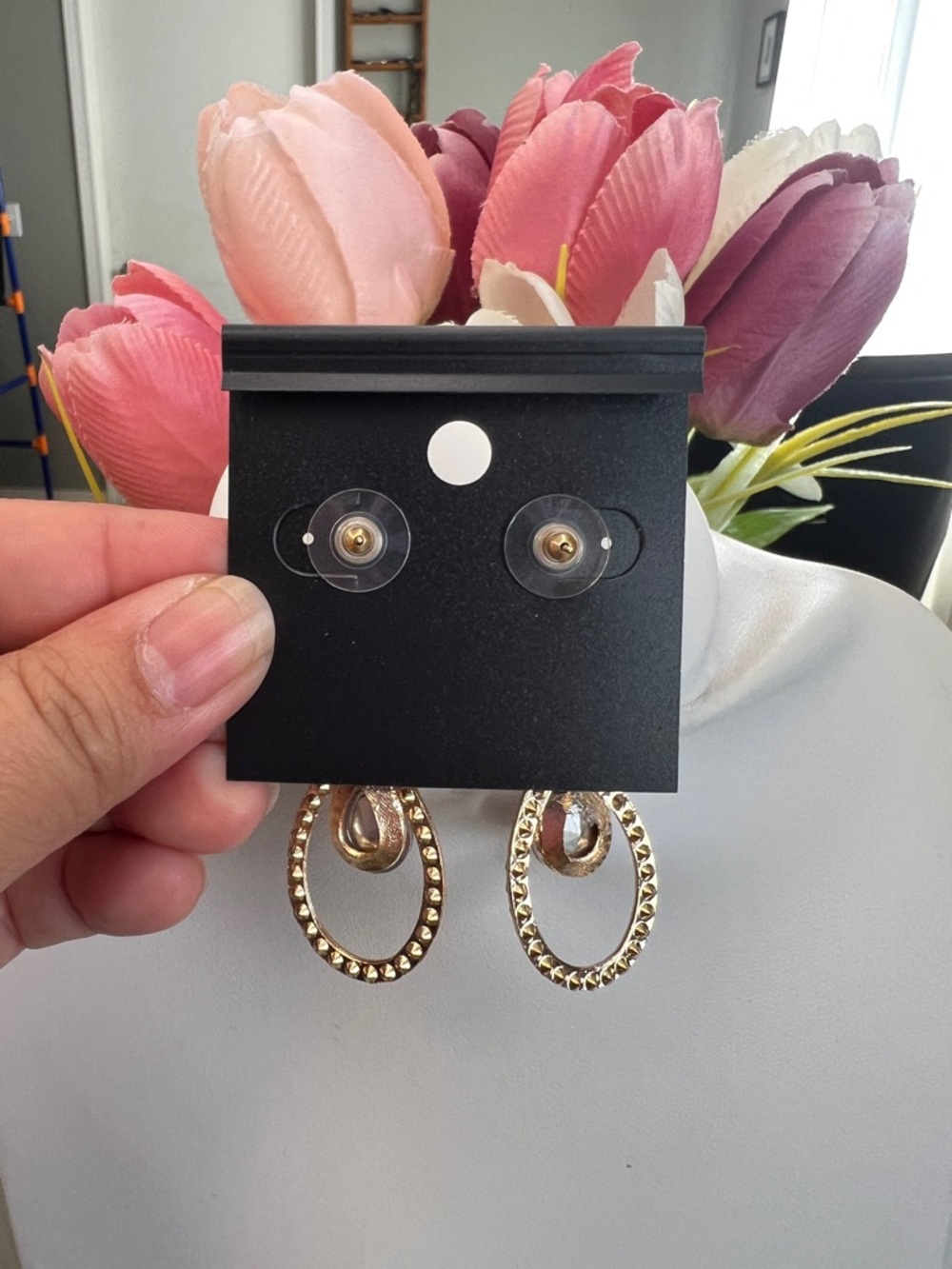 Saks Fifth Avenue Dangling Oval Pink Stone Earrings - Picture 7 of 7
